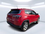 Used 2018 Jeep Compass Latitude w/ Popular Equipment Group image 3