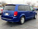Used 2018 Dodge Grand Caravan SE w/ UConnect Hands-Free Group image 5
