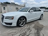 Used 2013 Audi S8 image 3