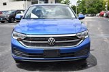 Certified 2024 Volkswagen Jetta SE w/ Panoramic Sunroof Package image 4