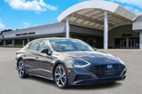 Used 2022 Hyundai Sonata SEL Plus image 2
