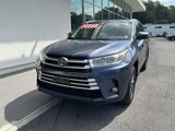 Used 2018 Toyota Highlander AWD V6 image 3