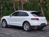 Certified 2018 Porsche Macan image 3