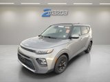 Used 2022 Kia Soul LX w/ Technology Package image 2