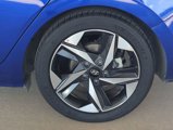 Used 2023 Hyundai Elantra Limited w/ Preferred Accessory Package image 2