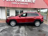 Used 2017 Jeep Cherokee Limited image 2