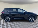 Used 2021 Nissan Rogue SV image 2