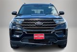 Used 2020 Ford Explorer XLT image 2