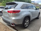 Used 2017 Toyota Highlander Limited image 2