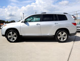 Used 2011 Toyota Highlander Limited image 3