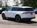 Used 2020 Lincoln Aviator Reserve w/ Equipment Group 202A image 3