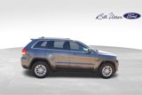 Used 2019 Jeep Grand Cherokee Laredo image 5