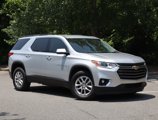 Used 2021 Chevrolet Traverse LT image 2