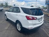 Used 2018 Chevrolet Equinox LS image 3