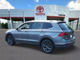 Used 2022 Volkswagen Tiguan SE w/ Panoramic Sunroof Package image 6