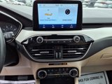 Used 2022 Ford Escape SEL image 5