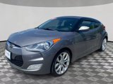 Used 2012 Hyundai Veloster w/ Style Pkg image 4
