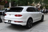 Used 2023 Bentley Bentayga image 6
