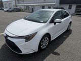 Used 2020 Toyota Corolla LE image 3