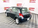 Used 2011 Toyota Yaris 4-Door Hatchback image 2