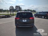 Used 2019 Chrysler Pacifica Touring-L Plus w/ Advanced Safetytec Group image 4