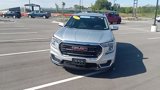 Certified 2022 GMC Terrain SLE w/ Driver Convenience Package image 3