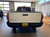 Used 2014 Toyota Tacoma 4x4 Access Cab image 3