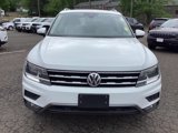 Used 2021 Volkswagen Tiguan SEL image 2