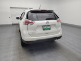 Used 2016 Nissan Rogue SV image 6