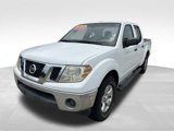 Used 2011 Nissan Frontier SV image 3