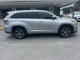 Used 2016 Toyota Highlander XLE image 3
