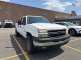 Used 2006 Chevrolet Silverado 2500 LT w/ Heavy-Duty Power Package image 2