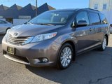 Used 2015 Toyota Sienna XLE w/ XLE Navigation Package image 3