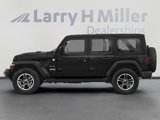 Used 2018 Jeep Wrangler Unlimited Sahara image 3