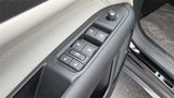 Used 2022 Jeep Compass Limited image 5