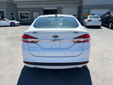 Used 2017 Ford Fusion SE w/ Equipment Group 201A image 4