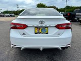 Used 2018 Toyota Camry SE image 4