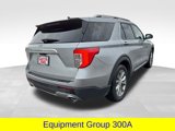 Used 2023 Ford Explorer Limited image 4