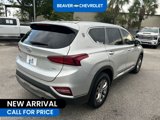Used 2020 Hyundai Santa Fe SE image 3