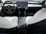 Used 2020 Tesla Model 3 Standard Range Plus image 2