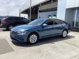 Used 2019 Volkswagen Jetta R-Line image 2