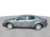Used 2013 Dodge Avenger SE image 5