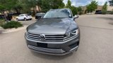 Used 2016 Volkswagen Touareg Sport image 3
