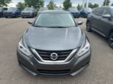Used 2017 Nissan Altima 2.5 SV image 2