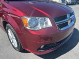 Used 2019 Dodge Grand Caravan SXT image 4
