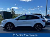 Used 2021 Ford Escape SE w/ SE Sport Appearance Package image 4
