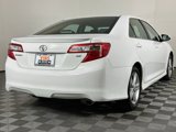 Used 2014 Toyota Camry SE image 4