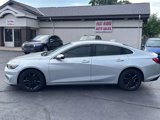 Used 2018 Chevrolet Malibu LT image 3