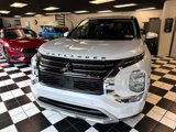 Used 2023 Mitsubishi Outlander SE image 2