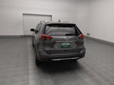 Used 2018 Nissan Rogue SV image 6